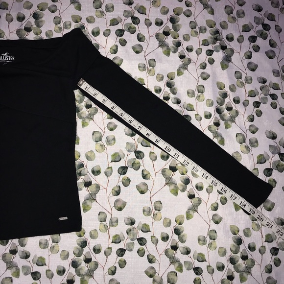 Hollister Cross Wrap Long Sleeve - Picture 4 of 8